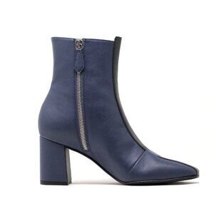 Sylven New York Jayne Apple Leather Boot - Navy and Black (US 6.5)